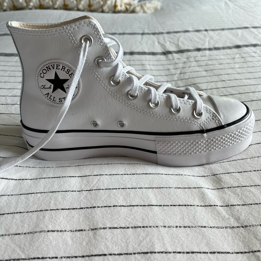 Leather high top platform Converse